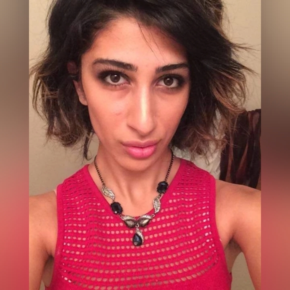 Meet your Posher, Parpar - Picture 1 of 6